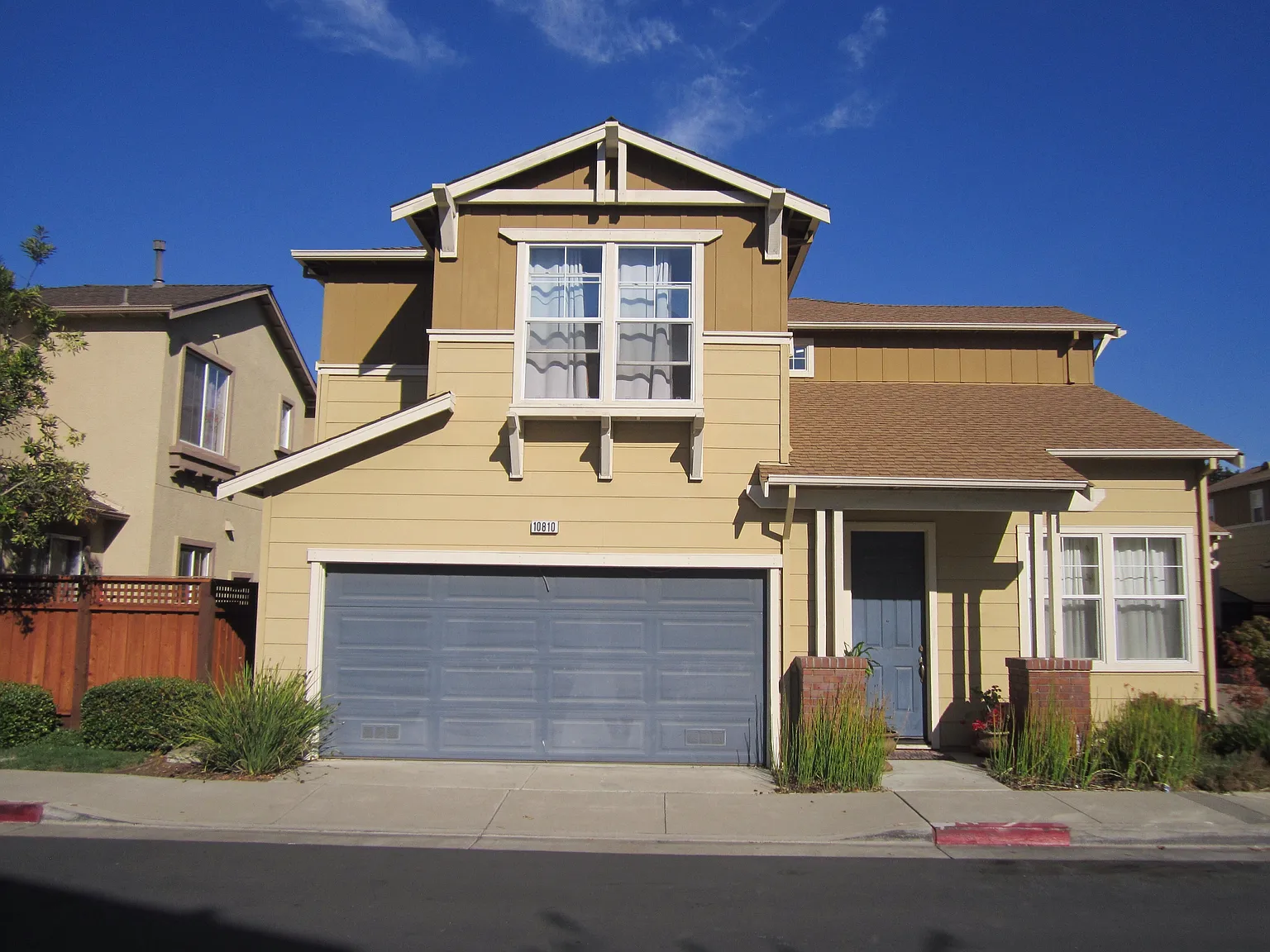 10810 Rugby Ct photo 1