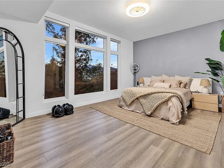 8925 W Flamingo Rd #201 — Photo 13