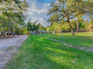7588 Forest Hills Dr, Montgomery, TX 77316