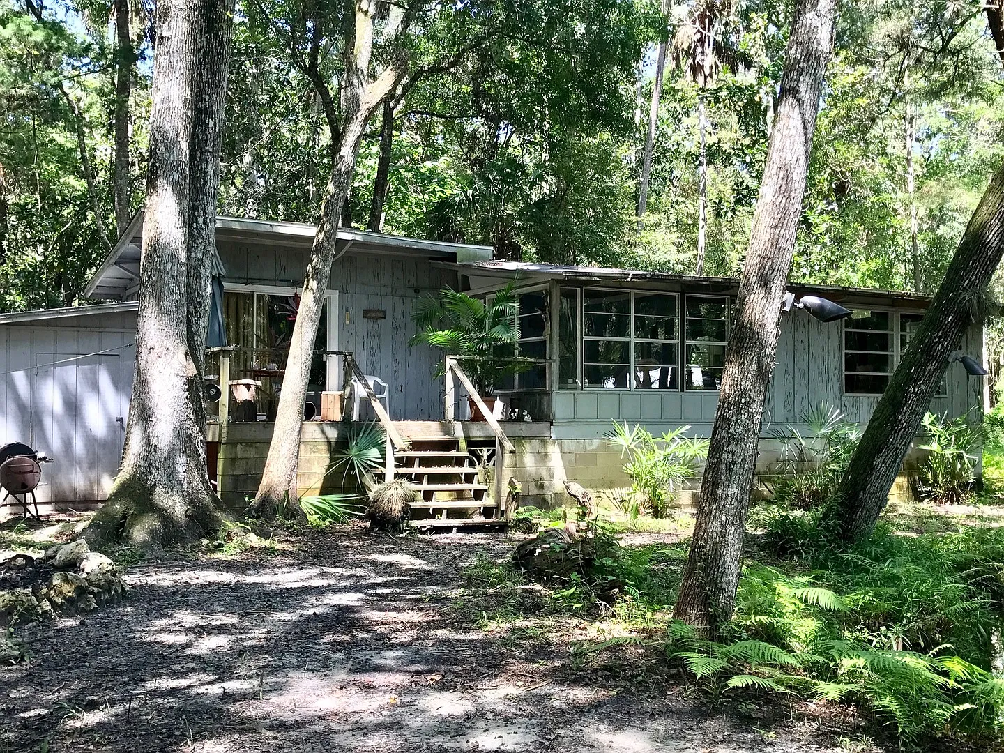 1/1 Waterfront Cabin with Headspring on Property in Homosassa — Photo 2