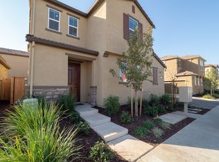4706 Ocean Ln, Elk Grove, CA 95757