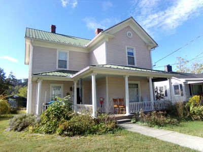 705 Maple Ave W, Alderson, WV, 24910