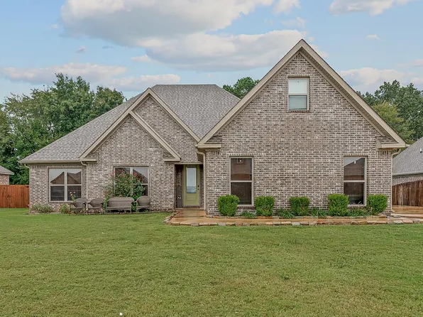 111 Gulley Dr, Brookland, AR 72417