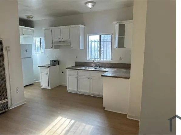 456 E 43rd Pl #3, Los Angeles, CA 90011