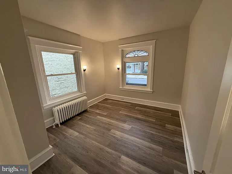 55 King St — Photo 14