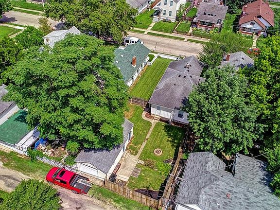 3rd image of 2410 Saint Charles Ave