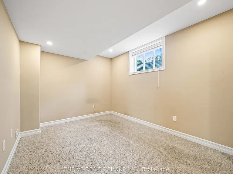 3 Dausett Dr — Photo 42