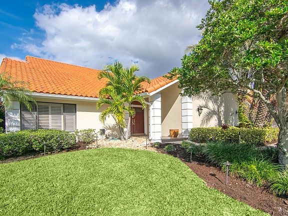 5th image of 7025 Pelican Island Dr