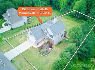 Shepherds Bluff, Mooresville, NC 28115