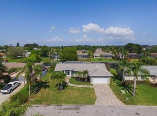 4907 Mangrove Point Rd, Bradenton, FL 34210