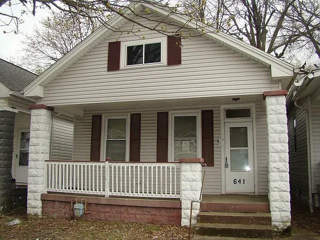 641 E Florida St photo 1