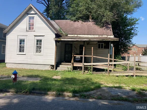 823 S Arnold St, South Bend, IN 46619