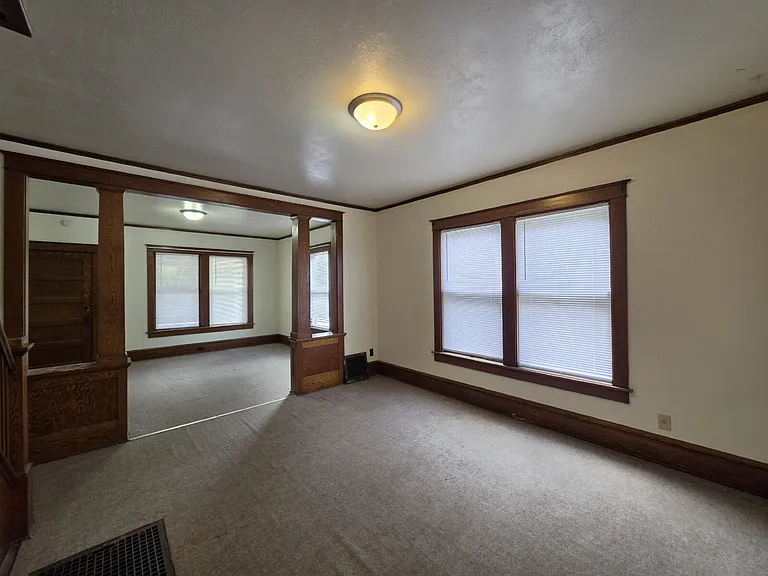 446 Lake St — Photo 27