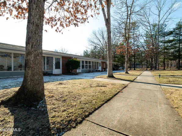 303 Malvern Court #C, Lakewood, NJ 08701