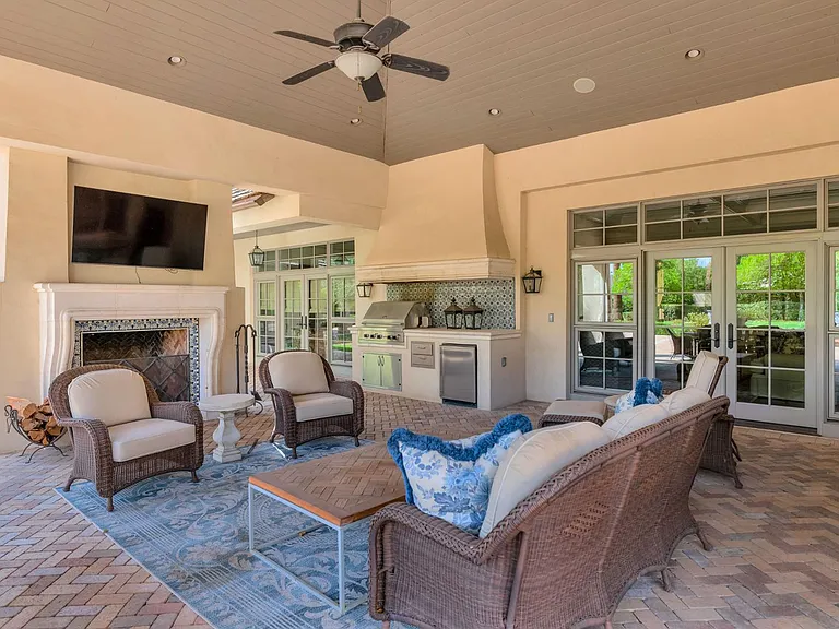6248 E Montecito Ave — Photo 39