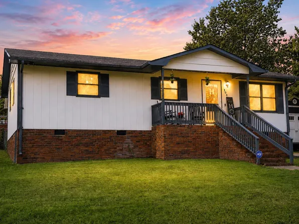 108 Everest Dr, Inman, SC 29349