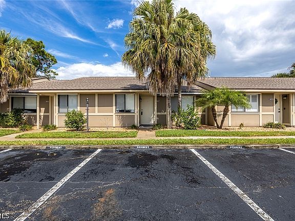 2nd image of 13277 Broadhurst Loop