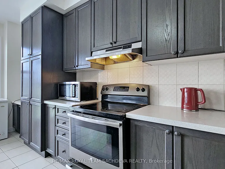95 Fred Jackman Ave — Photo 15