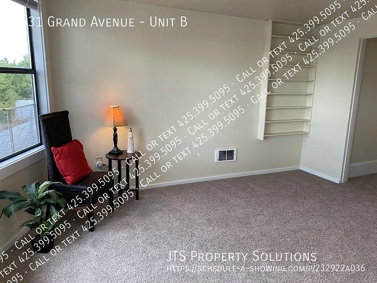 2631 Grand Ave #B — Photo 5