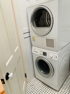 Rented by Douglas Elliman | media 4