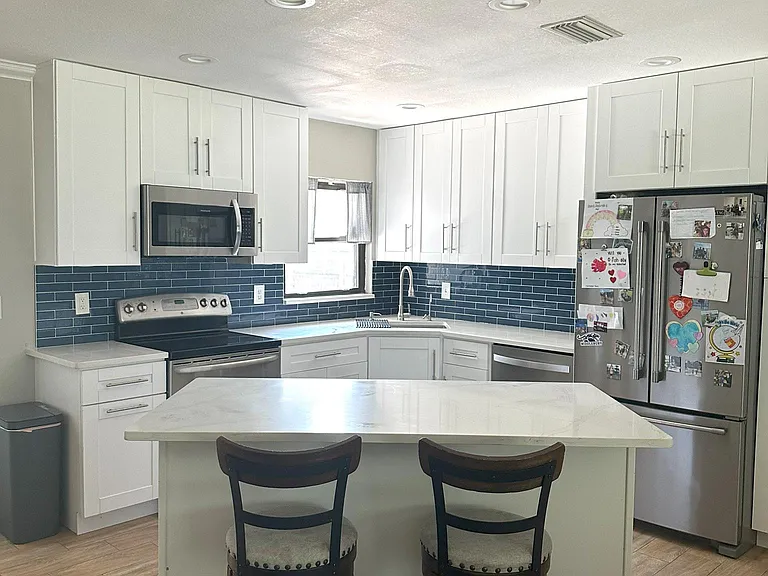 Fully upgraded kitchen with stainless steel appliances
