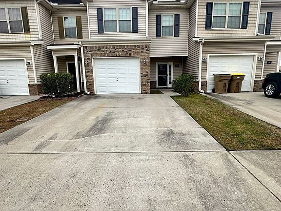 2nd image of 20 Canyon Oak Loop