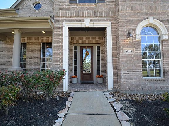 2nd image of 25715 Oakton Springs Dr