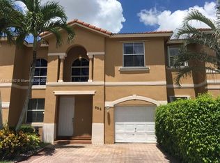 886 NW 135th Ter #886, Pembroke Pines, FL 33028