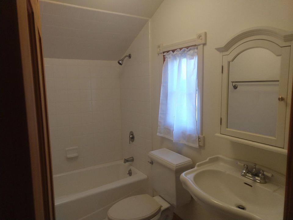 1st image of 15162 Ponderosa Ln