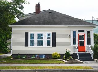 18 Grove St, Auburn, ME 04210