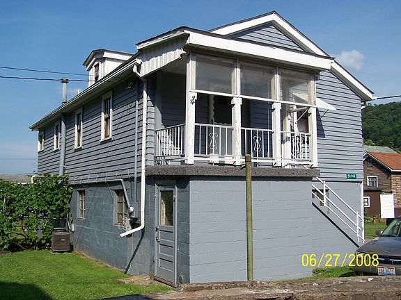 Rented 3 bedroom garage apartment