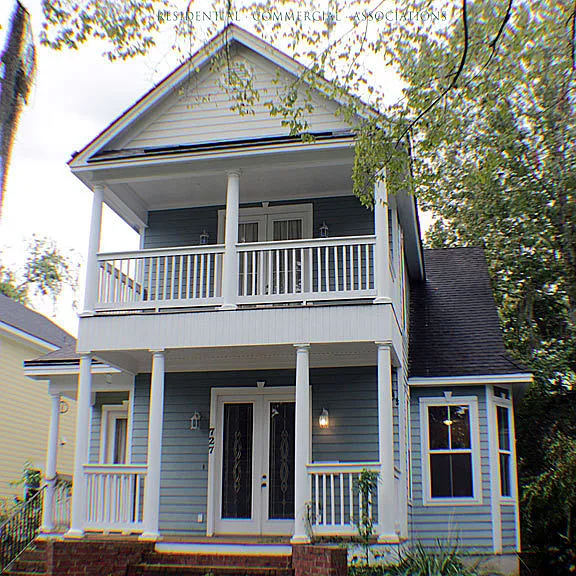 727 E Henry St — Photo 1