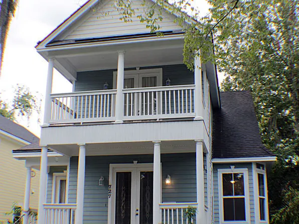 727 E Henry St, Savannah, GA 31401