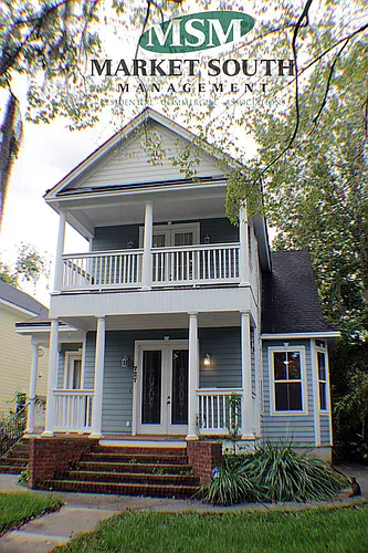 727 E Henry St Photo 1