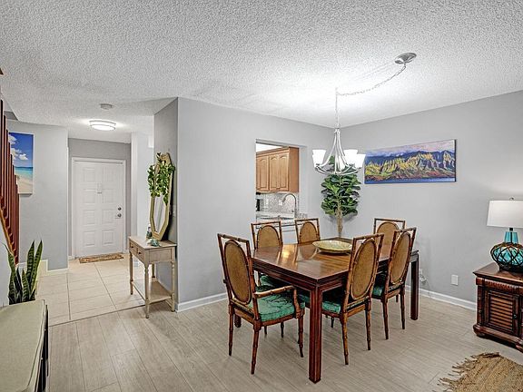 5th image of 2641 Gately Drive W #1002