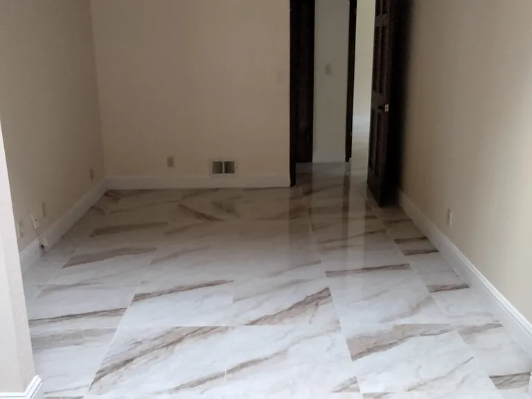 Simoni Dr — Photo 10