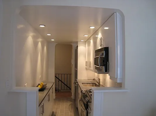 Sold by Metropolitan Equities | media 29