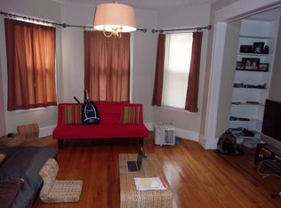 254 Clyde St #1A, Chestnut Hill, MA 02467