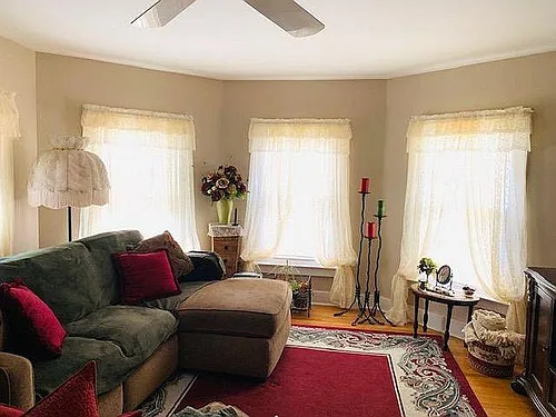 16 N Elm St #2 Photo 1