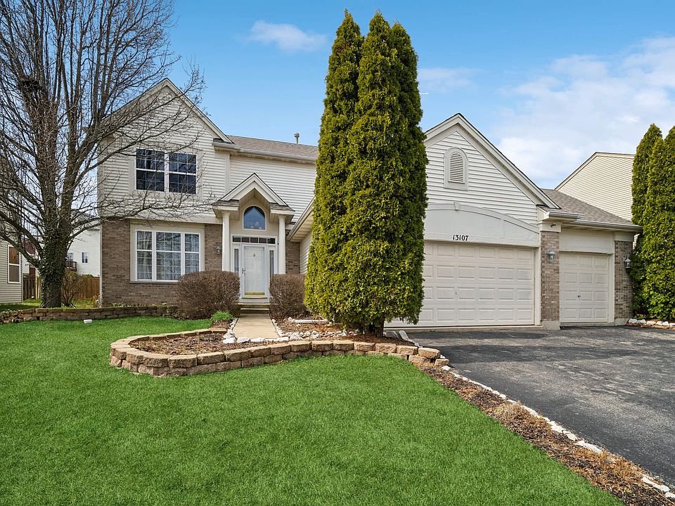 1st image of 13107 W Yorkshire Ln
