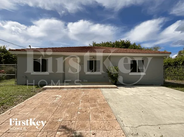 21728 Ingraham Ave, Miami, FL 33190