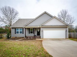 250 Hallmark Cir, Easley, SC 29640