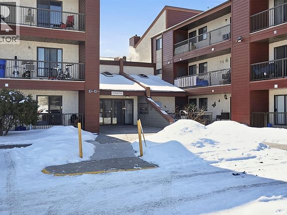 2nd image of 214 Wedge Rd #111