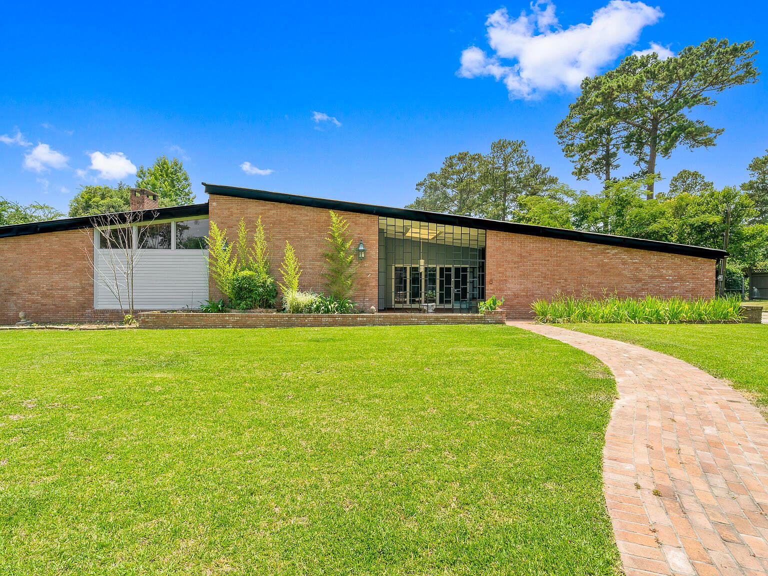 22 Glenwood Dr, Laurel, MS 39440 MLS 134499 Zillow