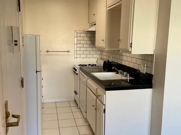 209-1394 Midvale Ave #209, Los Angeles, CA 90024