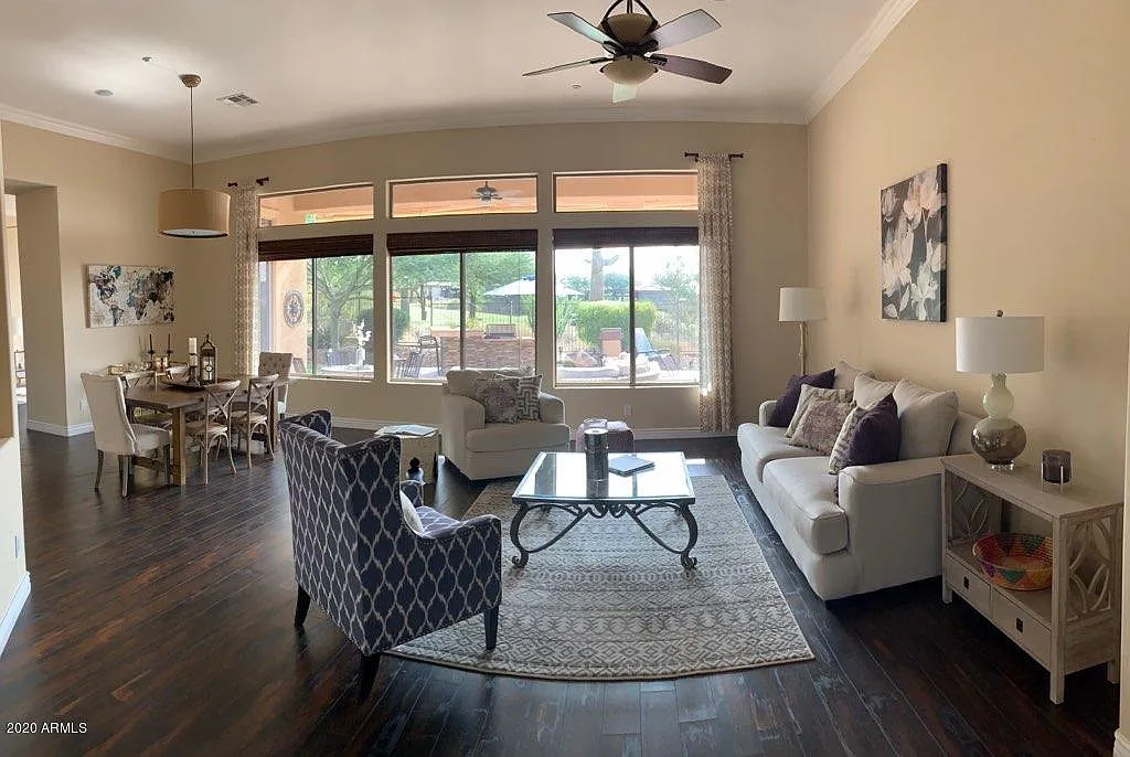 3 bed, 2.5 bath, 3475 sqft, $4,500 — Photo 4