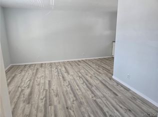 765 Iris Dr, Big Bear Lake, CA 92315