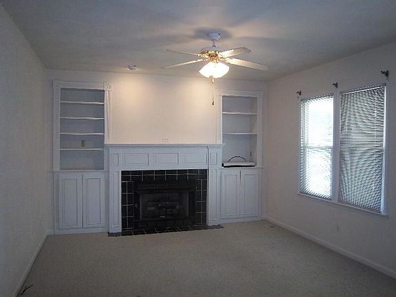 2nd image of 210 N Blair St