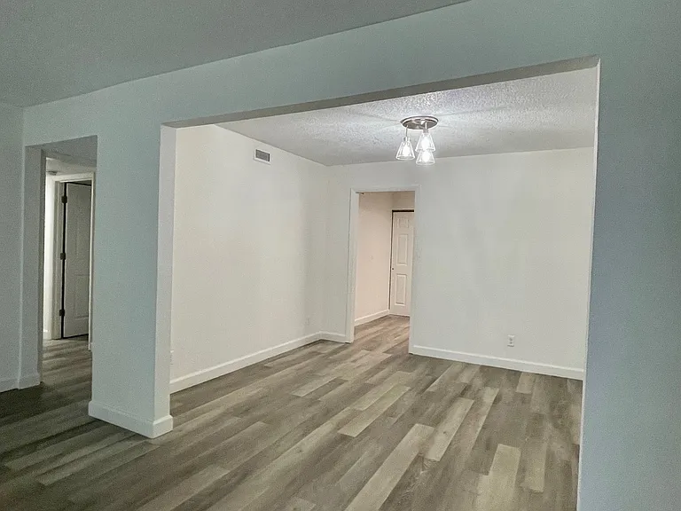 Concord Crossing Apartments — Photo 65