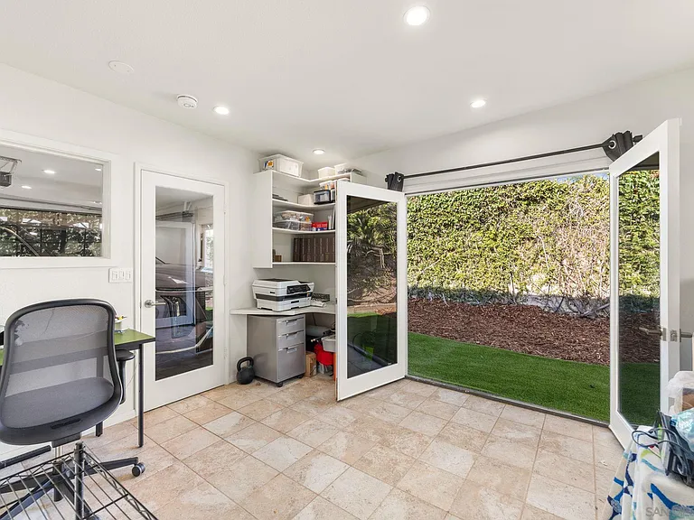 3261 Belle Isle Dr — Photo 20